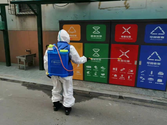 乌拉特后旗90个口罩手套专用垃圾桶正式上岗(图1)